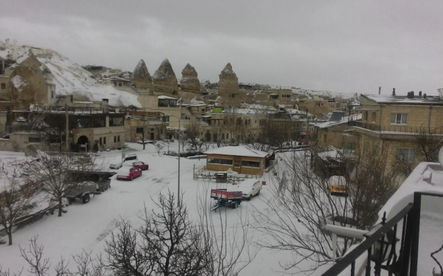 Nature Park Cave Hotel