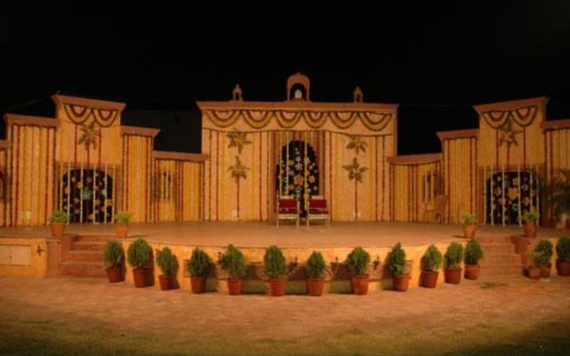 Nakhrali Dhani Village Resort