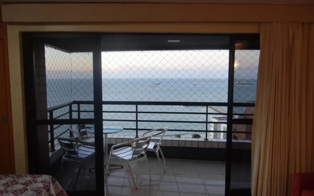 Apartamento Em Andar Alto com Vista Mar Meireles