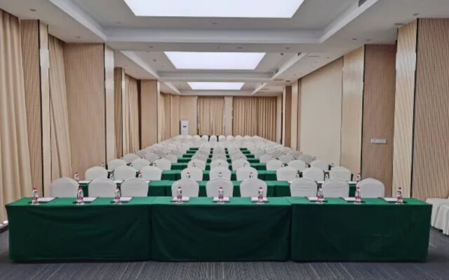 Hampton by Hilton Beihai Station