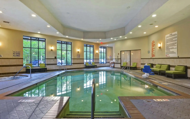 Embassy Suites by Hilton Savannah Airport