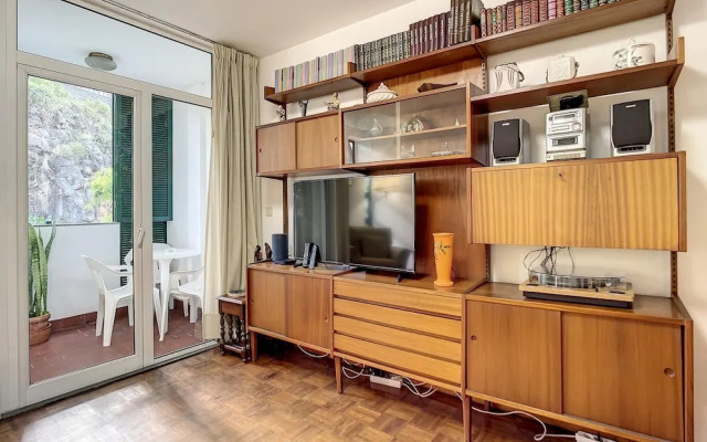 Refugio Madeirense by Atlantic Holiday