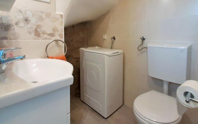 Beautiful Apartment in Labin With 1 Bedrooms