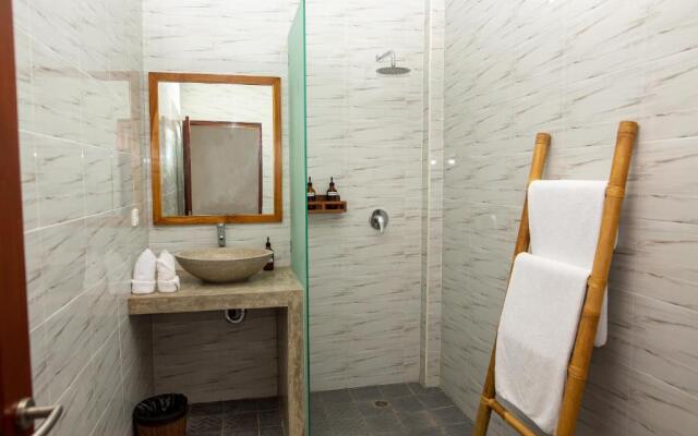 Frangipani House And Spa By Ecommerceloka
