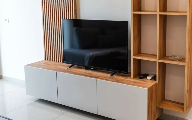 Olivia s Apartment 24