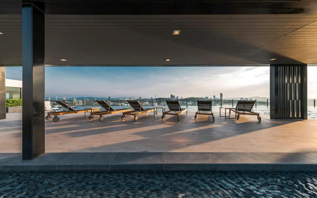 Pattaya Central Sea View Pool Suite