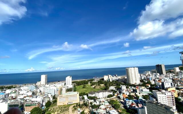Diamond Sea Apartment