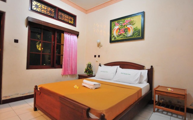 Sandat Hotel Legian