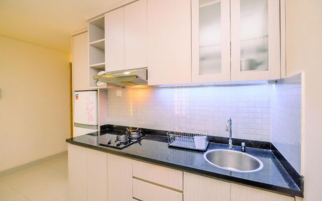 Homey And Nice 1Br Apartment Pejaten Park Residence