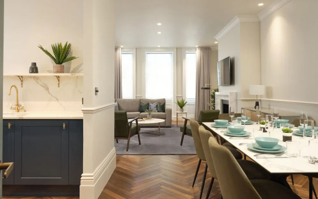 Mayfair – Peterson House