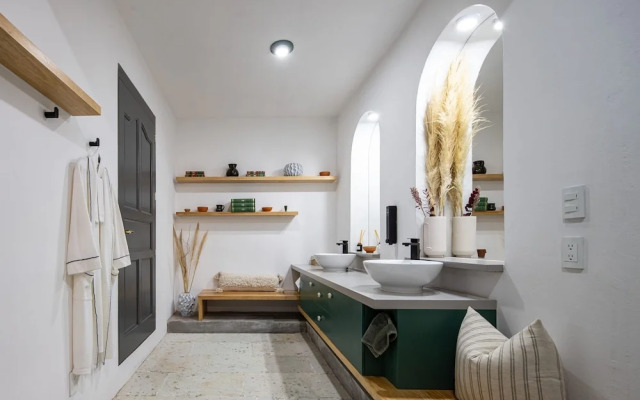 Holt s Villa Noria La Casa del Barro Verde