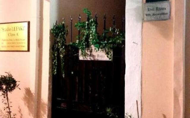 Studio Lefaki