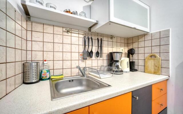 Athens metro apartment