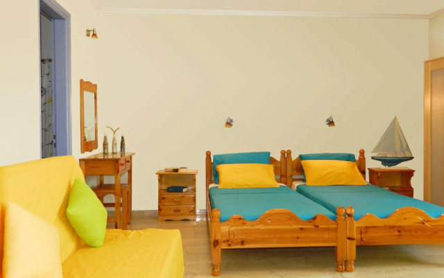 Anemos Studios & Apartments