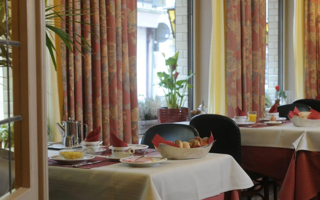 Hotel Du Commerce