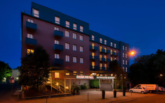 Park Hotel
