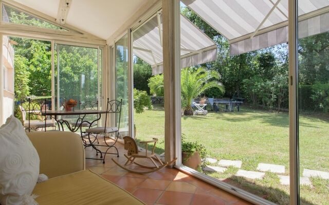 Modern Villa in Mougins With Private Pool