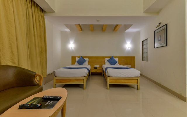 Hotel Ajanta Juhu near Juhu Beach – Guest Rooms – Mumbai