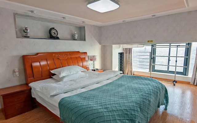 Railway Station Splendid Elegant Apartment – Guest Rooms – Suzhou