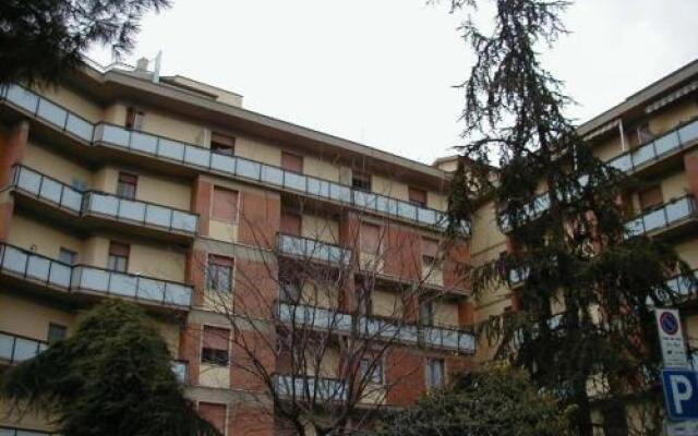 Sansovino Bed and Car