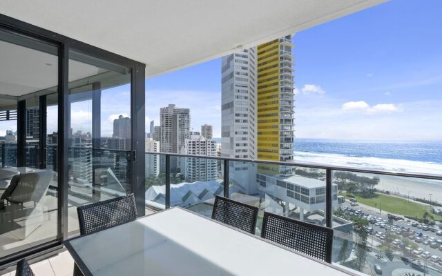 Oracle Broadbeach Apartments