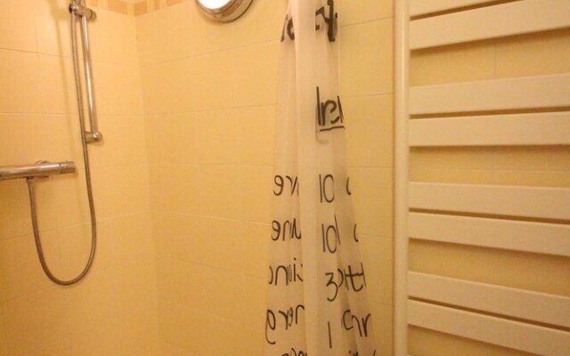 3P en rez de jardin d'un maison bourgeoise