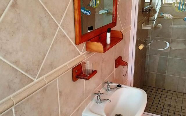 8 Wee Hoose Self catering