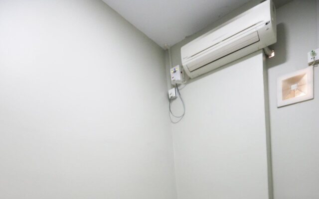Little Yangon Hostel