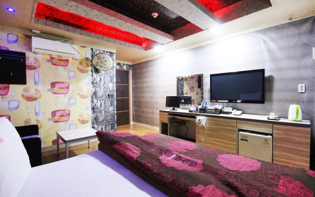Western Wonpyeongdong Lancelot