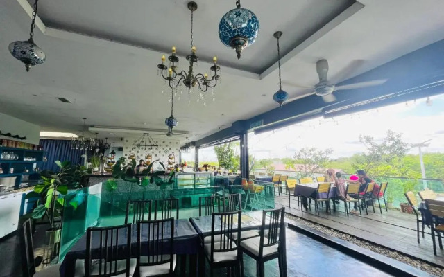 Riverfront Sentral Boutique Hotel