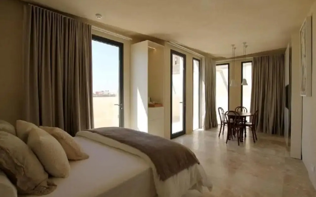 The King George Village Boutique Living
