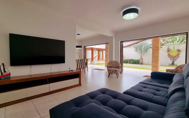 Casa com 6 Suites Praia dos Sonhos