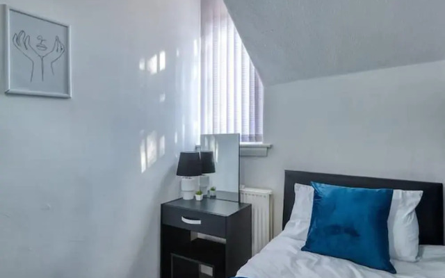 Home Near City Centre, Pets Welcome, Parking