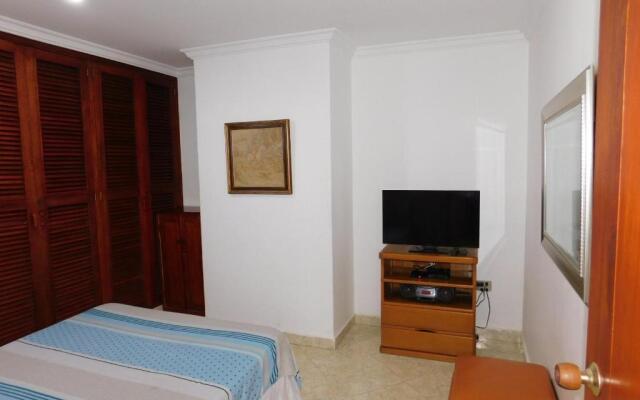 Apartamento con vista al Mar y Piscina