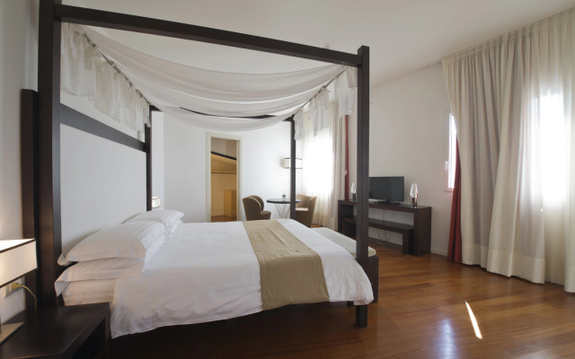 Eden Rock Resort