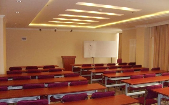 GreenTree Inn Beijing Haidian District Xisanqi Bridge Hotel