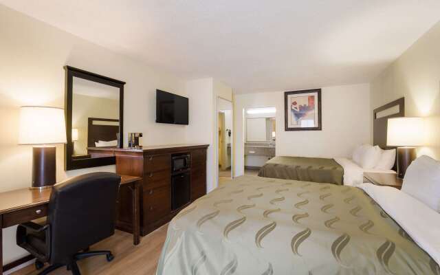 Quality Inn & Suites Conference Center Statesboro Historic District