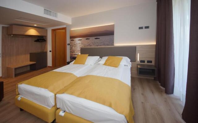 Ambassador Suite Hotel