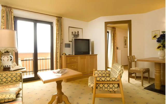 Hotel Karin