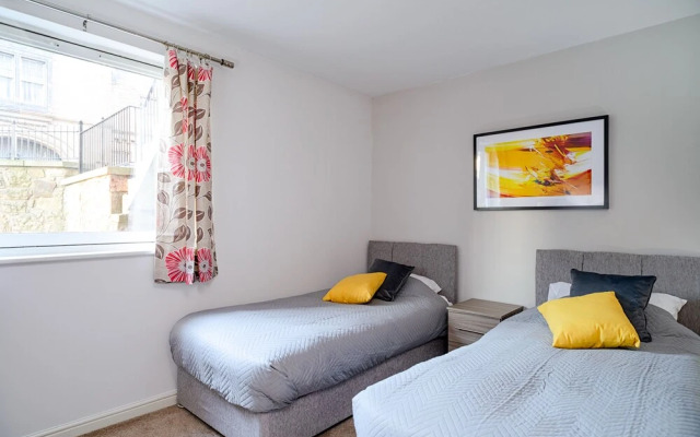 Charming Edinburgh Apartment