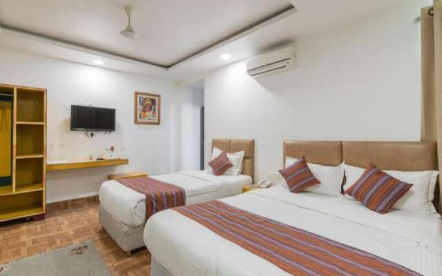 Hotel Ratnasambhava