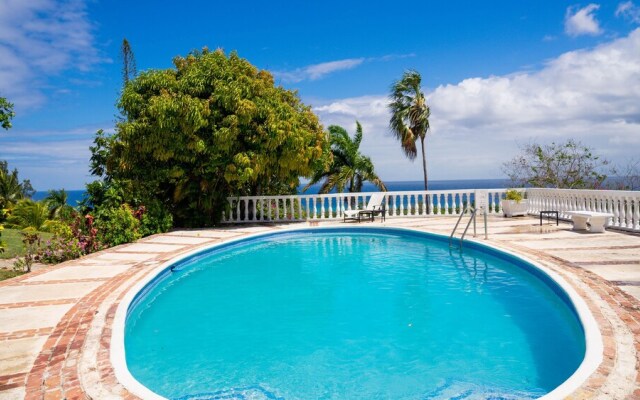 Amazing Family Retreat In Montego Bay! Enjoy A Private Pool And Breathtaking Views! 4 Bedroom Villa by Redawning