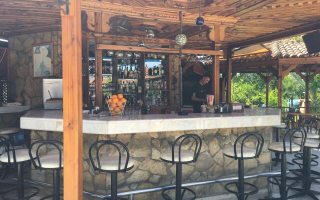 Asur Hotel & Aparts & Villas
