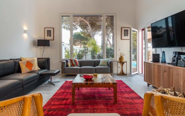 LV Premier LA2 Pool AC Garden sea View