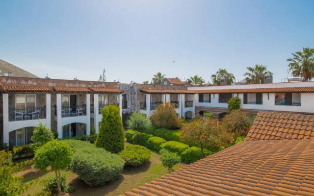 Tiana Beach Resort - All Inclusive
