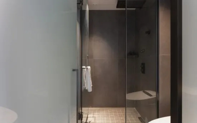 Zhoushan Xinyue  Anatole By Landison