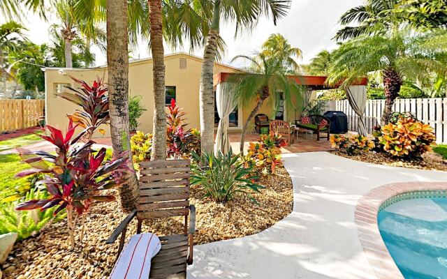 Las Olas Oasis - 3 Br Home