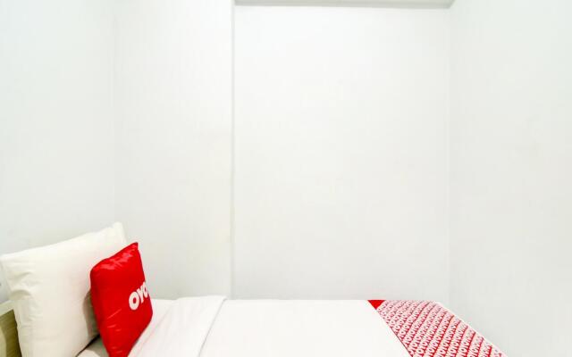 OYO Flagship 3837 Tamansari Mahogany