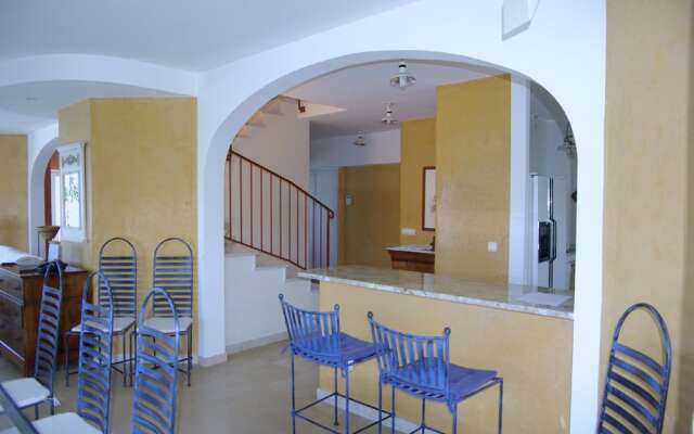 Villa Alamp