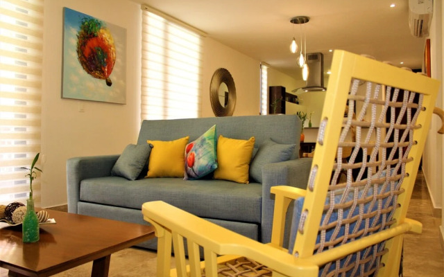 Full of nature 2BR Condo with balcony by Happy Address